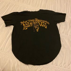 Ladies Top with slit in the sides